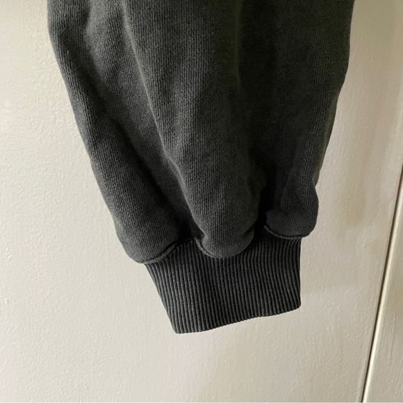 NWT Bagatelle NYC Ruffle Sleeve French Terry Sweatshirt Gray - Size Medium - Picture 7 of 13